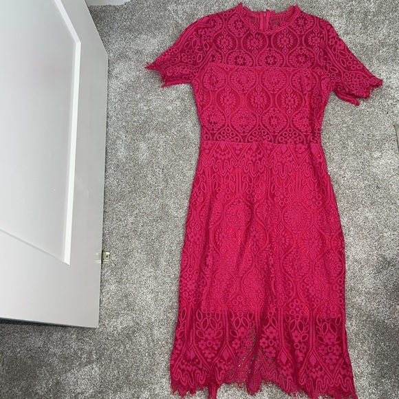 Lulus Dresses & Skirts - Lulu’s Hot Fuchsia Lace Midi Dress